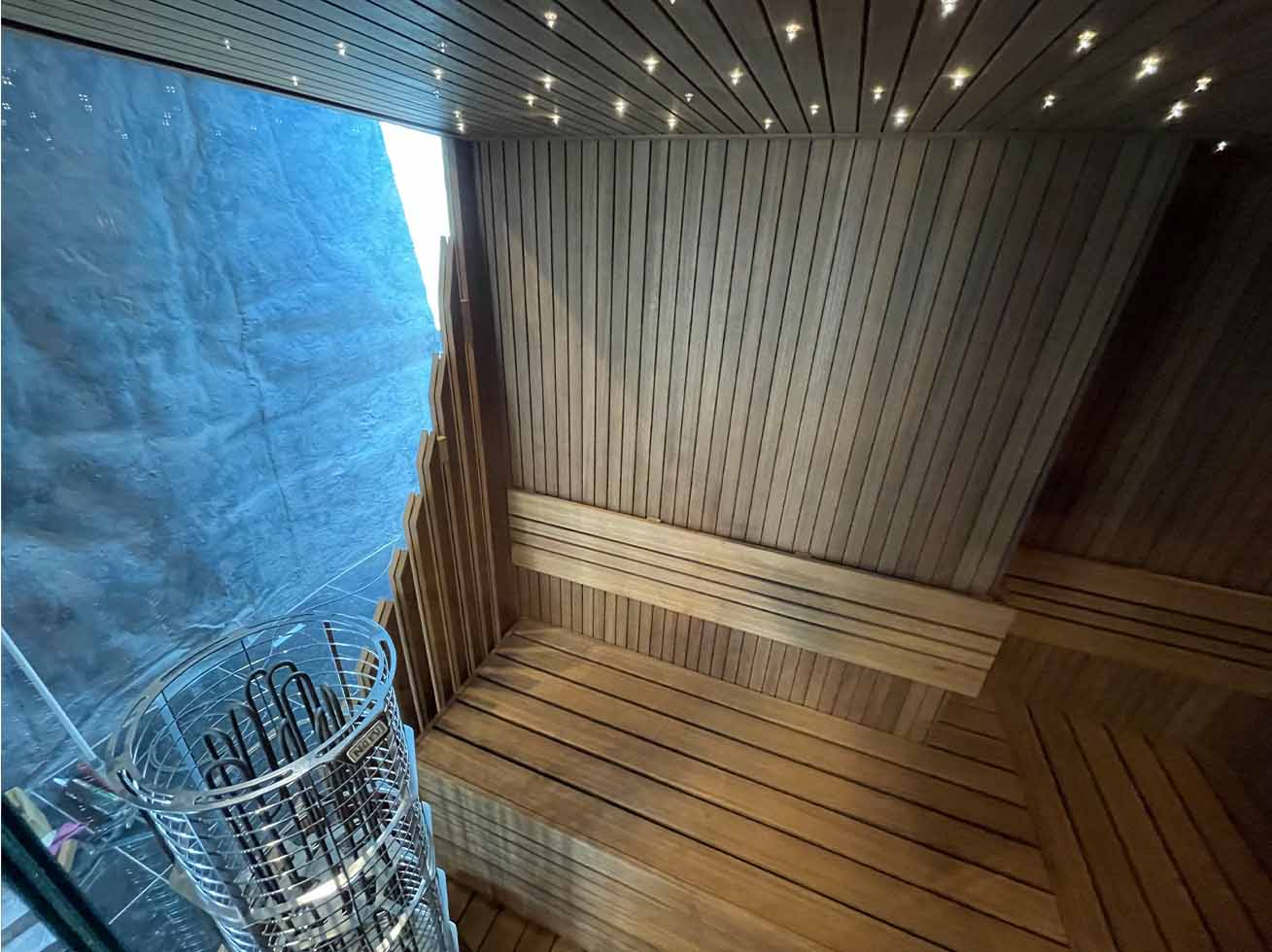 Hamburg's Elegant Oasis: Sauna Design for Contemporary Relaxation
