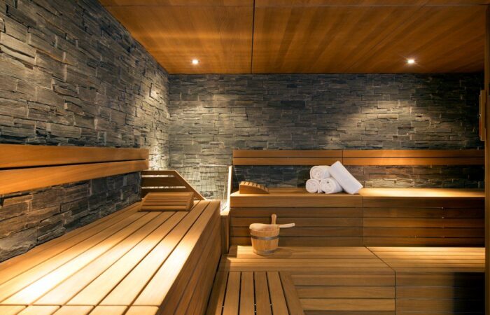 does the sauna or steam room raise your metabolism more