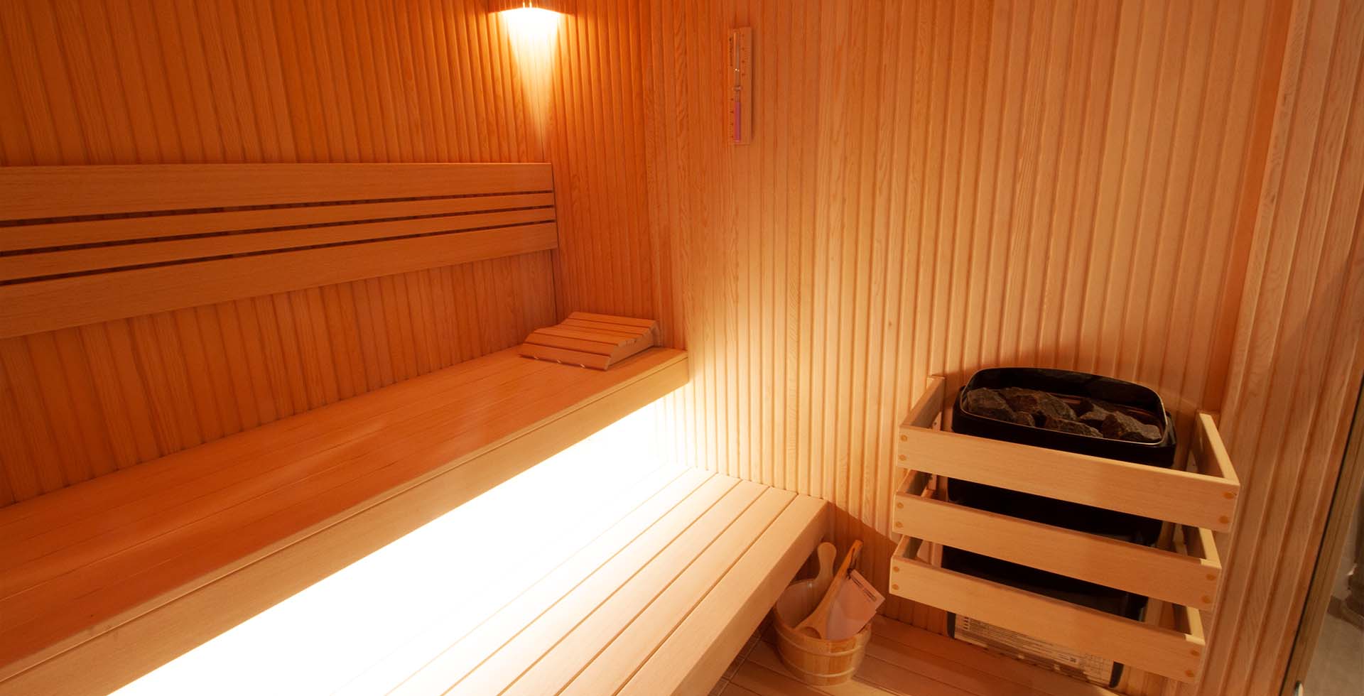 Frankfurt Sauna - Elevate Your Urban Retreat with Sauna Dekor's Signature Elegance